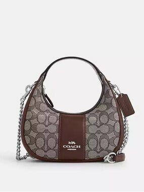 ‼️Coach Carmen Mini Crossbody In Signature Jacquard